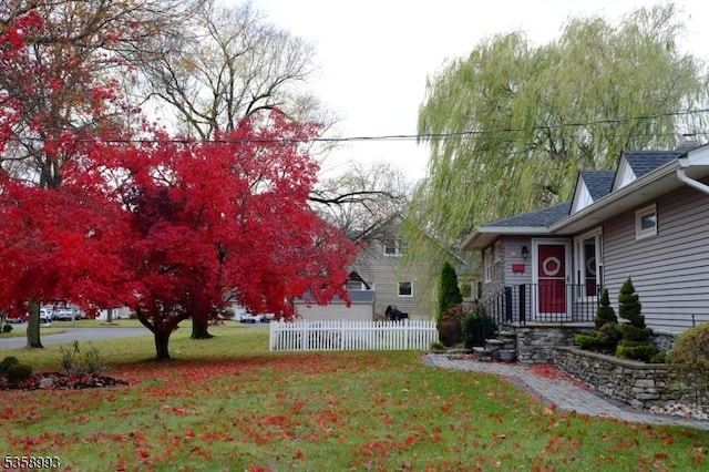 110 William St, Clark Twp, NJ 07066 - view of yard