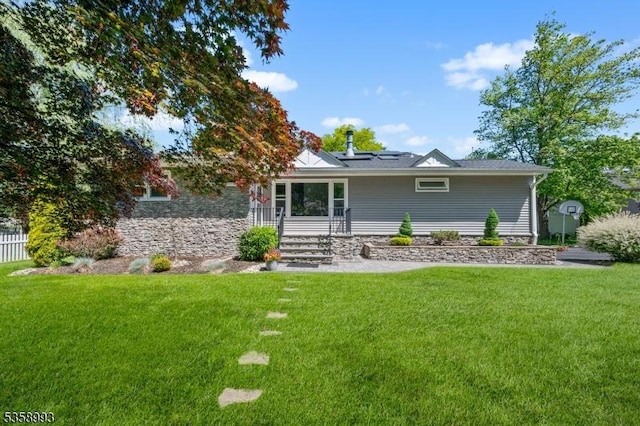 110 William St, Clark Twp, NJ 07066 - back of property featuring a lawn
