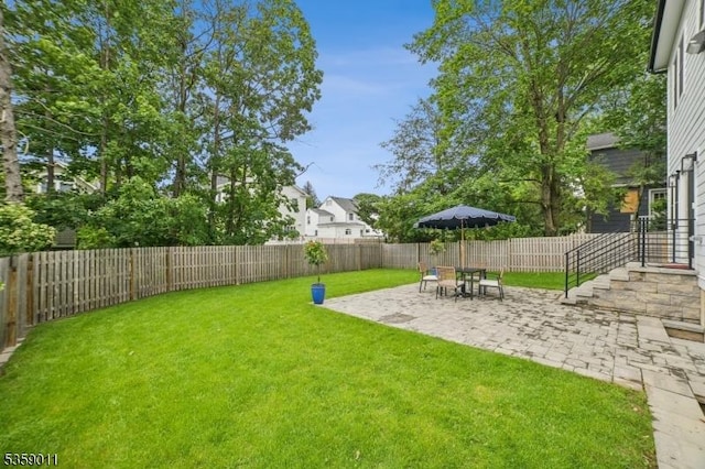 84 Elmwood Ave, Chatham Boro, NJ 07928 - view of yard with a patio