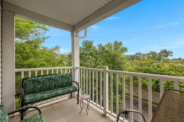 7013 Brookfield Glen Dr, White Twp, NJ 07823 - view of balcony