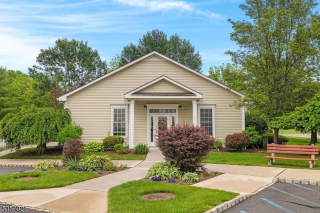 7013 Brookfield Glen Dr, White Twp, NJ 07823 - view of front facade featuring a front lawn