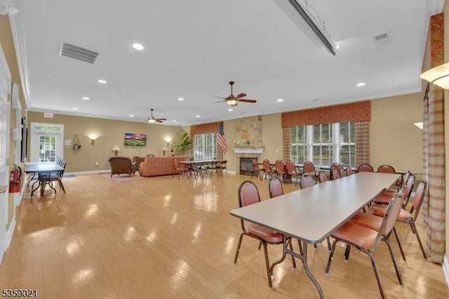 7013 Brookfield Glen Dr, White Twp, NJ 07823 - dining room with a ceiling fan, ornamental molding, light wood-style floors, and recessed lighting