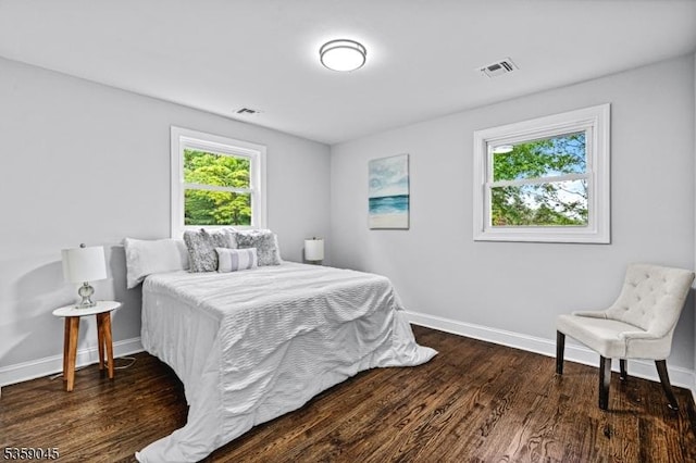 192 Mohawk Trl, Wayne Twp, NJ 07470 - bedroom with baseboards and wood finished floors