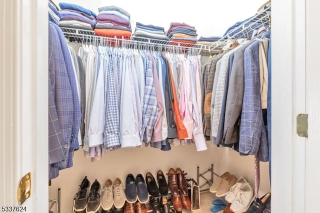 2307 Ambassador Ct Unit 2307, Franklin Twp, NJ 08873 - view of spacious closet