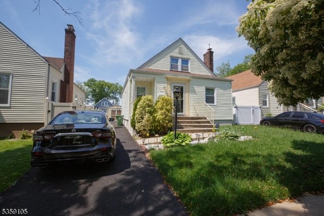 916 Sheridan Ave, Roselle Boro, NJ 07203 - bungalow-style house with a chimney