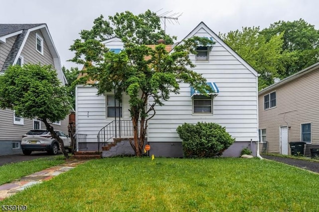 344 Elmwood Ave, East Orange City, NJ 07018 - view of home's exterior featuring a yard