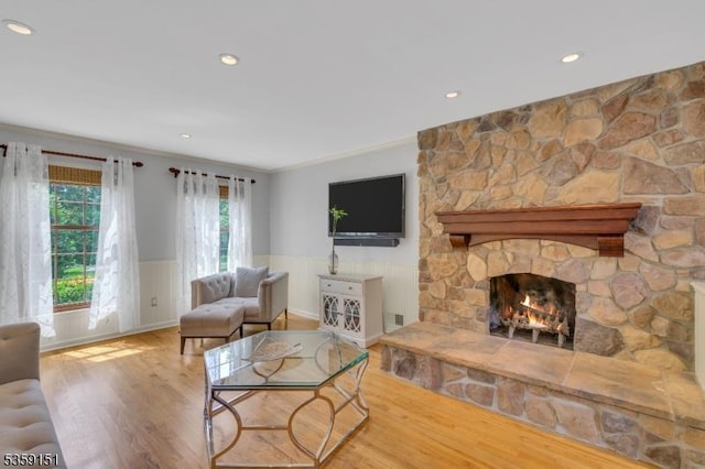 60 Dogwood Ln, Montgomery Twp, NJ 08558 - living room with a wainscoted wall, wood finished floors, ornamental molding, a fireplace, and recessed lighting