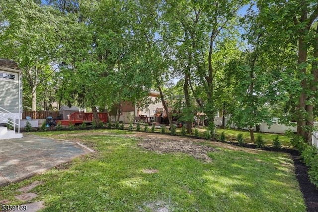 158 Old Indian Rd, West Orange Twp, NJ 07052 - view of yard with a patio area