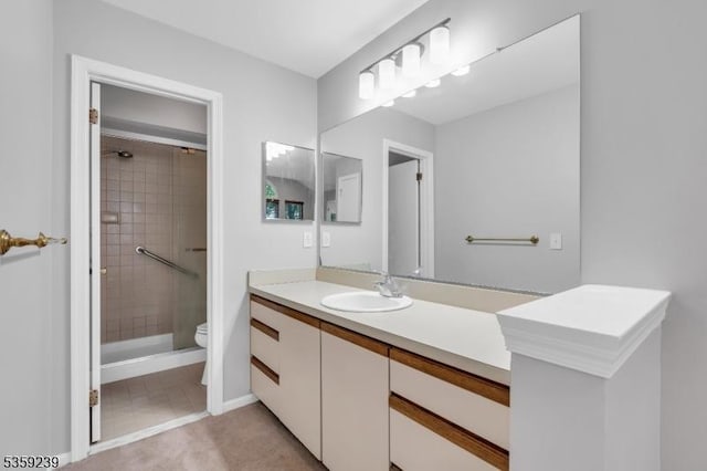 376 Finch Ln, Bedminster Twp, NJ 07921 - bathroom with toilet, vanity, and tiled shower