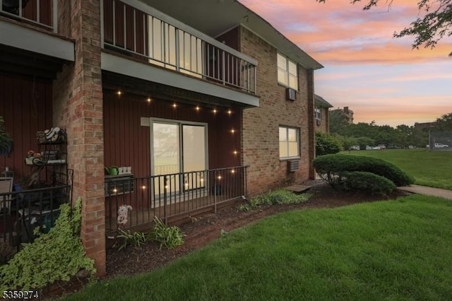798 Eves Dr Unit 3G, Hillsborough Twp, NJ 08844 - property entrance featuring a balcony, a yard, and brick siding