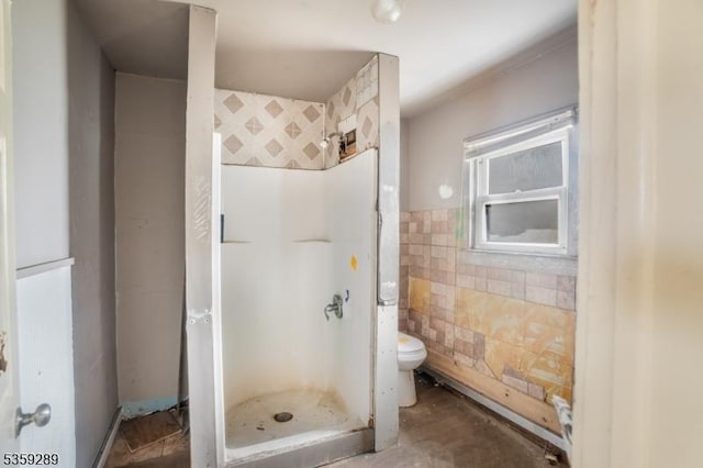 615 S New York Rd, Galloway Twp, NJ 08205 - bathroom featuring a stall shower and toilet