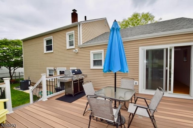 99 Mapes Ave, Springfield Twp, NJ 07081 - deck featuring grilling area and outdoor dining area