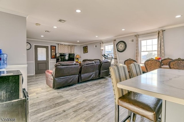 230 Park Ave, Piscataway Twp, NJ 08854 - living area featuring crown molding, light wood-style flooring, and recessed lighting