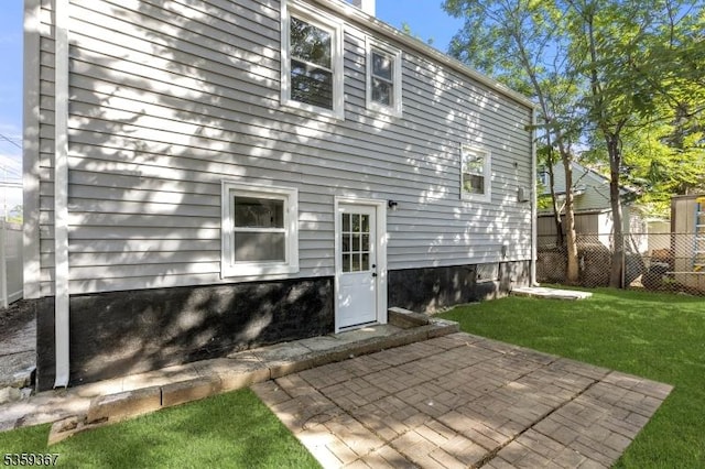 1190 Union St, Linden City, NJ 07036 - back of property featuring a patio area