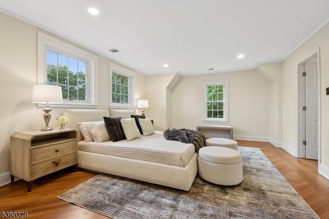 371 Franklin Pl S, Orange Village Twp, NJ 07079 - bedroom with wood finished floors and recessed lighting