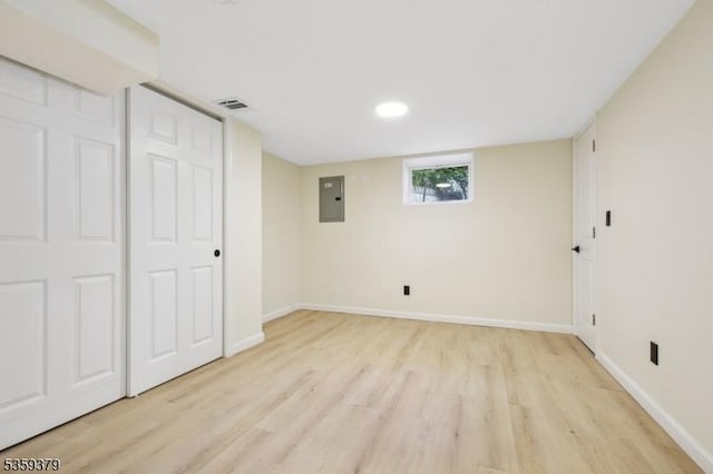 371 Franklin Pl S, Orange Village Twp, NJ 07079 - unfurnished bedroom featuring light wood-type flooring, electric panel, and recessed lighting