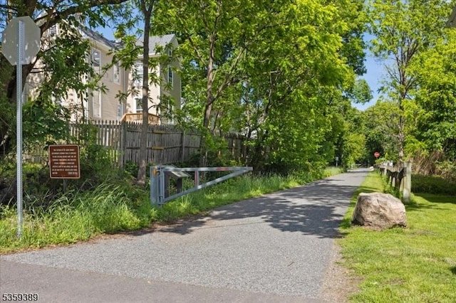 77 Main St, High Bridge Boro, NJ 08829