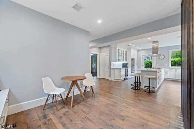 296 Highfield Ln, Nutley Twp, NJ 07110 - sitting room with dark wood finished floors, baseboards, and recessed lighting