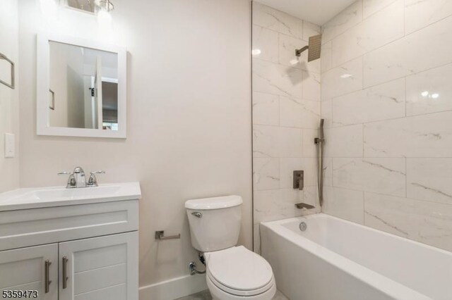 32 N Ave, Fanwood Boro, NJ 07023 - bathroom with vanity, toilet, and shower / washtub combination