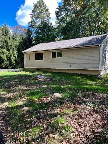 1 Brook Valley Ter, Kinnelon Boro, NJ 07405 - view of side of property