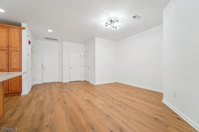 4112 Pointe Gate Dr, Livingston Twp, NJ 07039 - unfurnished room with light wood-type flooring and recessed lighting