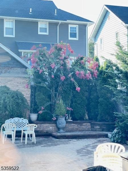 409 Washington St, Carlstadt Boro, NJ 07072 - exterior view