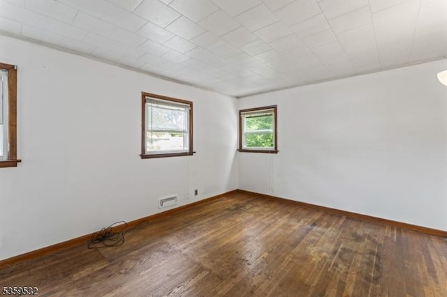 195 Newark Pompton Tpke, Wayne Twp, NJ 07470 - empty room featuring hardwood / wood-style flooring and baseboards