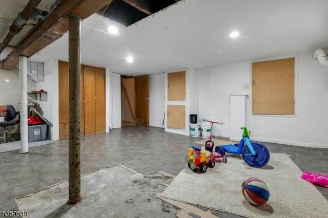 139 Pine Grove Ter, Newark City, NJ 07106 - finished below grade area with baseboards