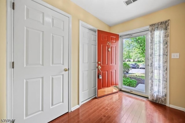 256 Marcia Way, Bridgewater Twp, NJ 08807 - entrance foyer featuring wood finished floors and baseboards