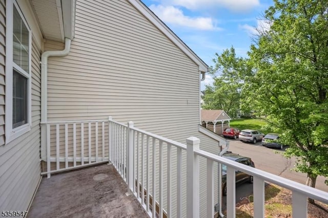 256 Marcia Way, Bridgewater Twp, NJ 08807 - view of balcony