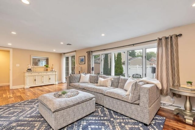 55 Nomahegan Ct, Cranford Twp, NJ 07016 - living room featuring light wood finished floors, recessed lighting, and baseboards