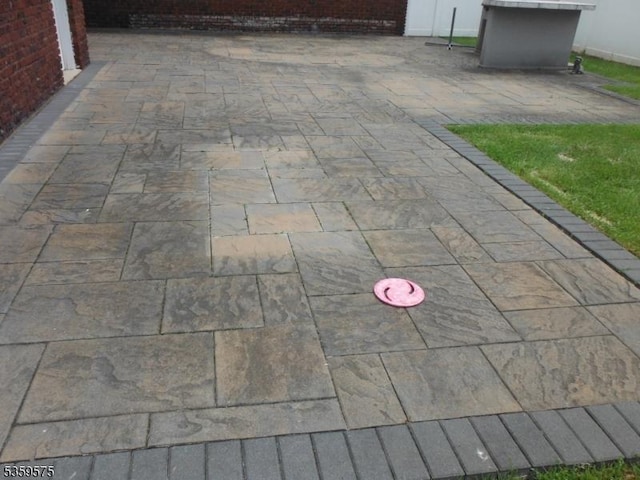 300 Jefferson Ave, Rahway City, NJ 07065 - view of patio