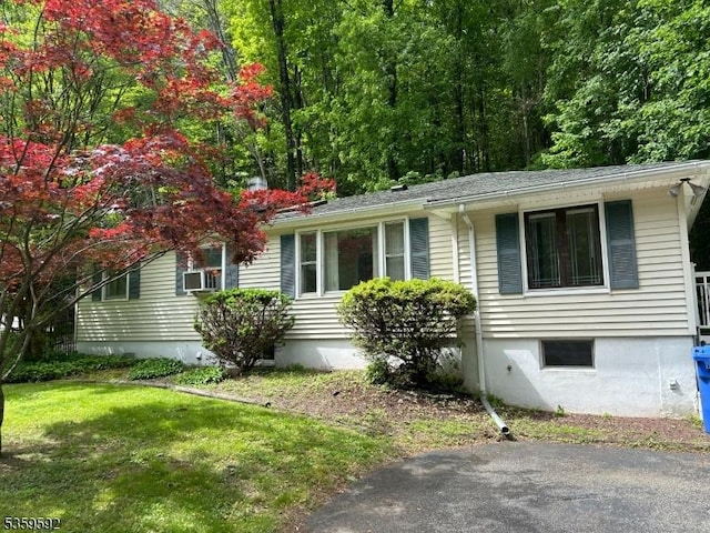 59 Old Croton Rd, Raritan Twp, NJ 08822 - view of front of property with a front yard