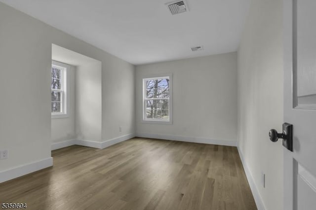 129 Sandy Ridge Rd, Delaware Twp, NJ 08559 - unfurnished room with healthy amount of natural light, wood finished floors, and baseboards