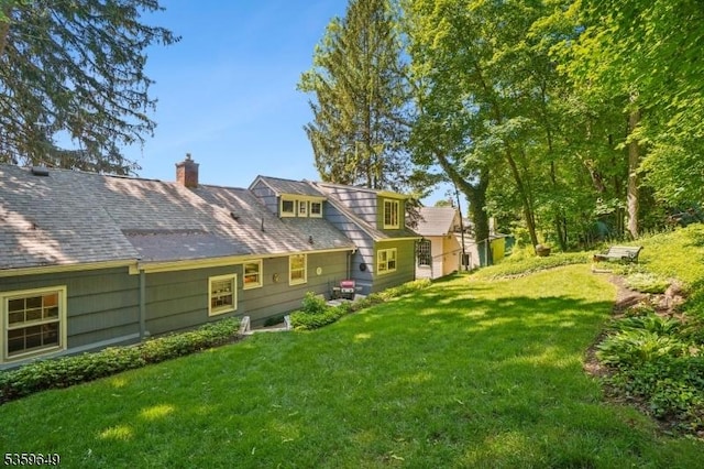 1794 Long Hill Rd, Long Hill Twp, NJ 07946 - view of green lawn