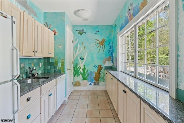 23 Stoningham Dr, Warren Twp, NJ 07059 - kitchen with white appliances, a sink, baseboards, wallpapered walls, and light tile patterned floors