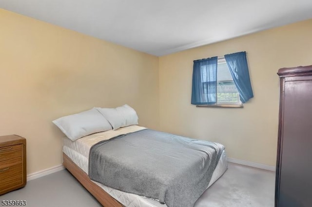 580 Eric Ln, Mount Arlington Boro, NJ 07850 - carpeted bedroom featuring baseboards