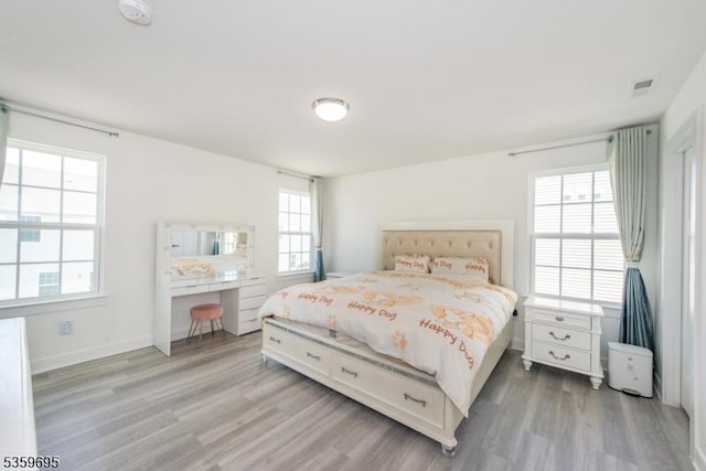 76 Trafalgar Ct, Sparta Twp, NJ 07871 - bedroom featuring light wood finished floors