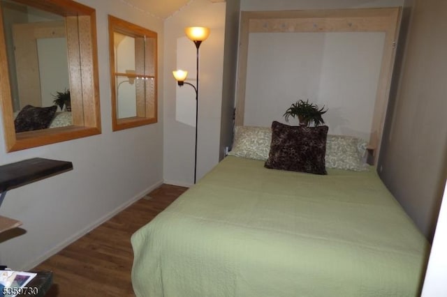 8153 Ashland Ct, Stanhope Boro, NJ 07874 - bedroom with wood finished floors and baseboards