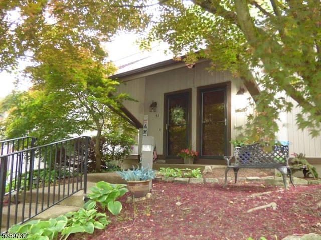 8153 Ashland Ct, Stanhope Boro, NJ 07874 - view of doorway to property
