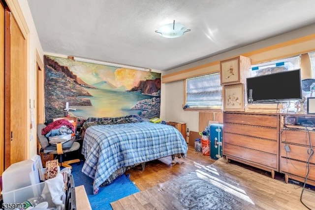 925 Stelle Ave, Plainfield City, NJ 07063 - bedroom with wood finished floors