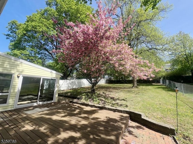 45 Park Ave, Newton Town, NJ 07860 - view of deck