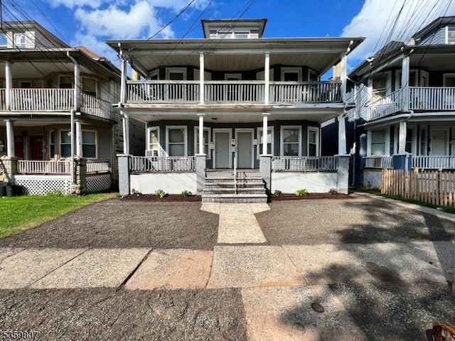 425 John St Unit 3, Plainfield City, NJ 07060 - multi unit property with a porch