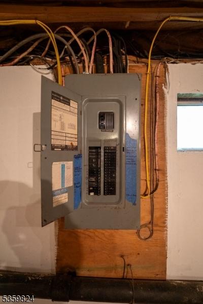 38 Summerfield Rd, White Twp, NJ 07823 - utilities featuring electric panel