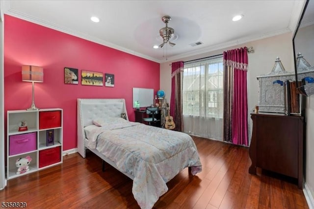 2420 Canterbury Ln, North Brunswick Twp, NJ 08902 - bedroom featuring wood finished floors, recessed lighting, ornamental molding, and ceiling fan