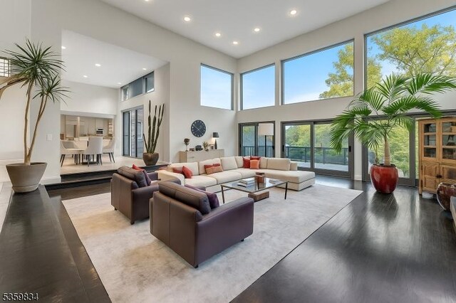 41 Park Way W, Orange Twp, NJ 07052 - living area featuring recessed lighting, wood finished floors, and a high ceiling