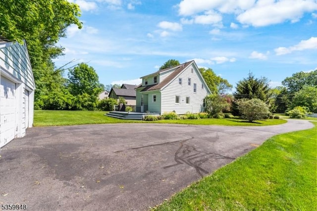 7 Shores Rd, Mendham Twp, NJ 07926 - view of side of property with a lawn