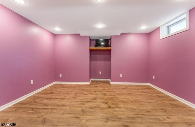 28 Lavada Ln, Raritan Twp, NJ 08551 - below grade area featuring light wood-style flooring, baseboards, and recessed lighting