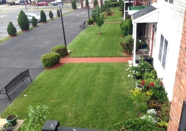 1001 Unicorn Way Unit D2, Clifton City, NJ 07011 - view of yard