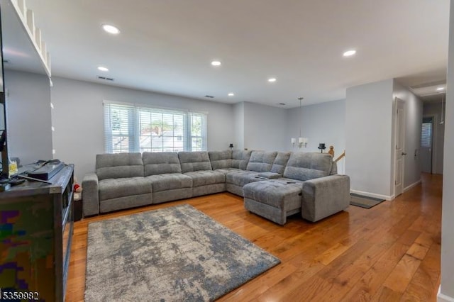128 Jay Pl, Middlesex Boro, NJ 08846 - living area with light wood-type flooring and recessed lighting